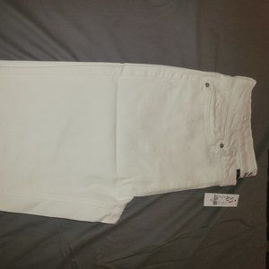 White denim Shorts-New never worn